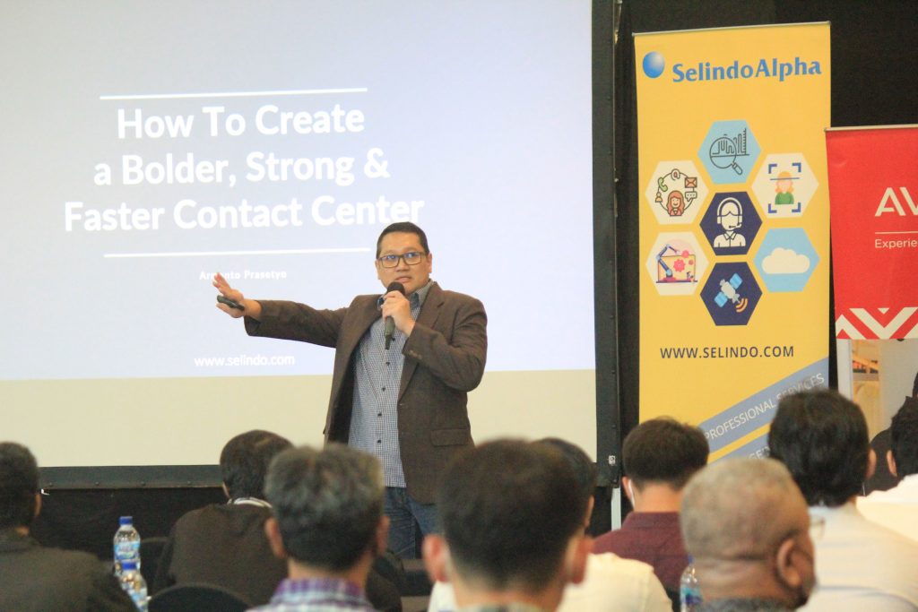 how to create contact center